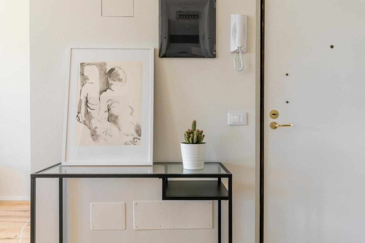 La Dolce Vita - Sunny Penthouse Trastevere Station 100Sqm ローマ エクステリア 写真